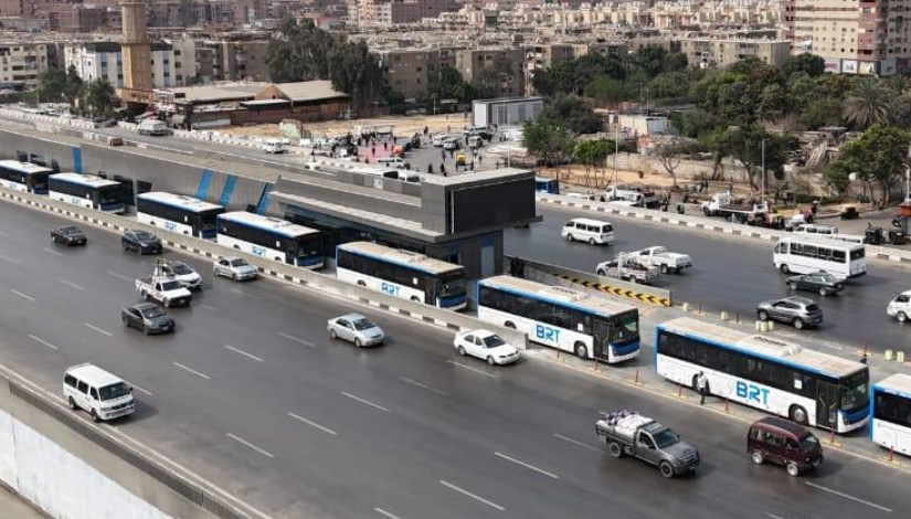 تتجه الأنظار في القاهرة الكبرى إلى بدء التشغيل الفعلي للمرحلة الثانية من مشروع الأتوبيس الترددي (BRT).