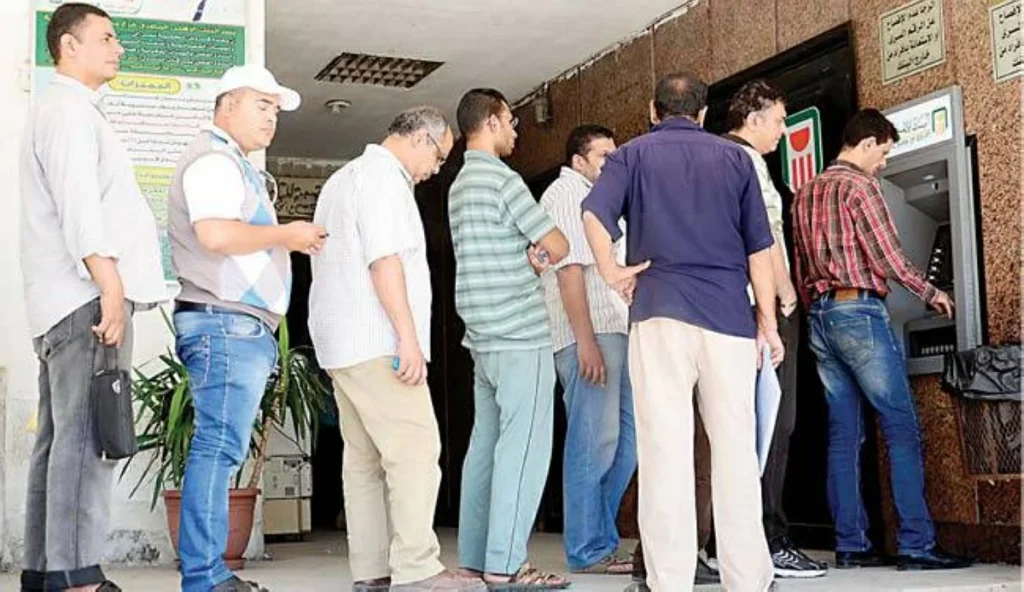 نقص السيولة في ماكينات الـATM