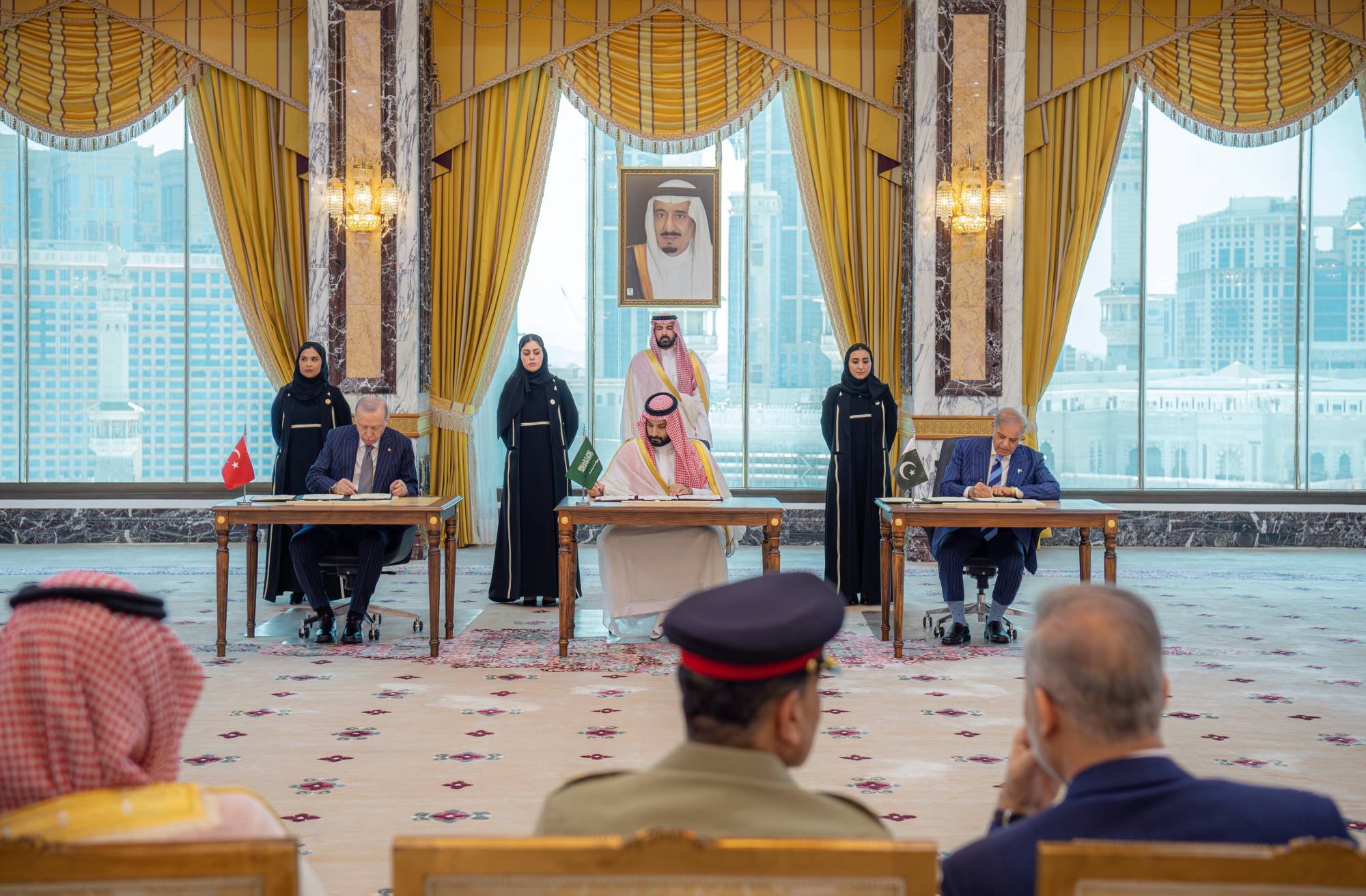 اتفاق مكة .. السعودية تحمي نفسها