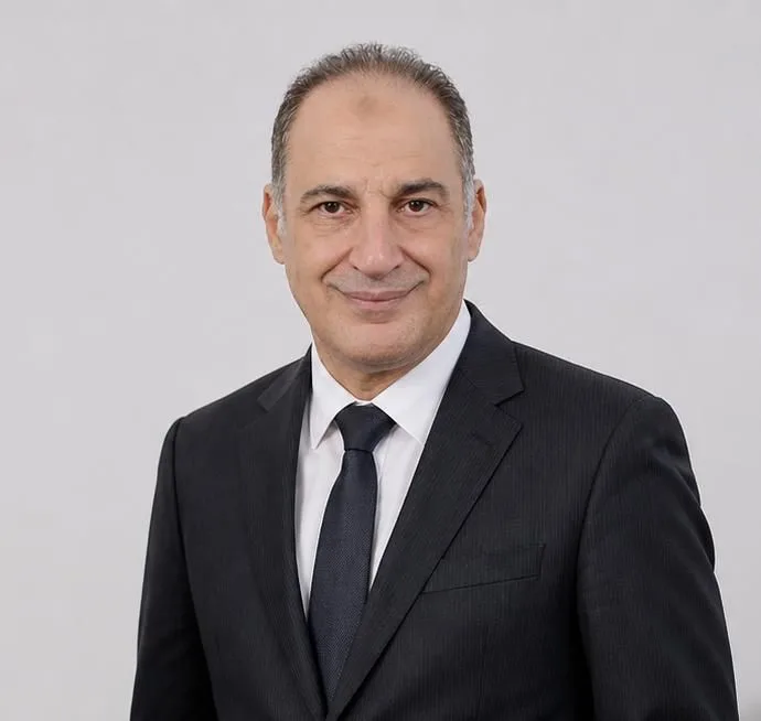 المهندس أيمن هيبة (1)