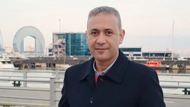 ايمن صالح
