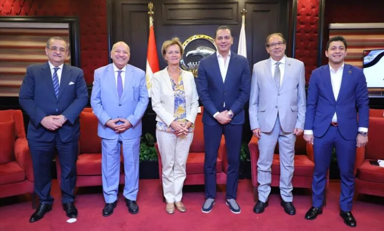 «مستقبل وطن» يستقبل سفيرة الاتحاد الأوروبي بالقاهرة