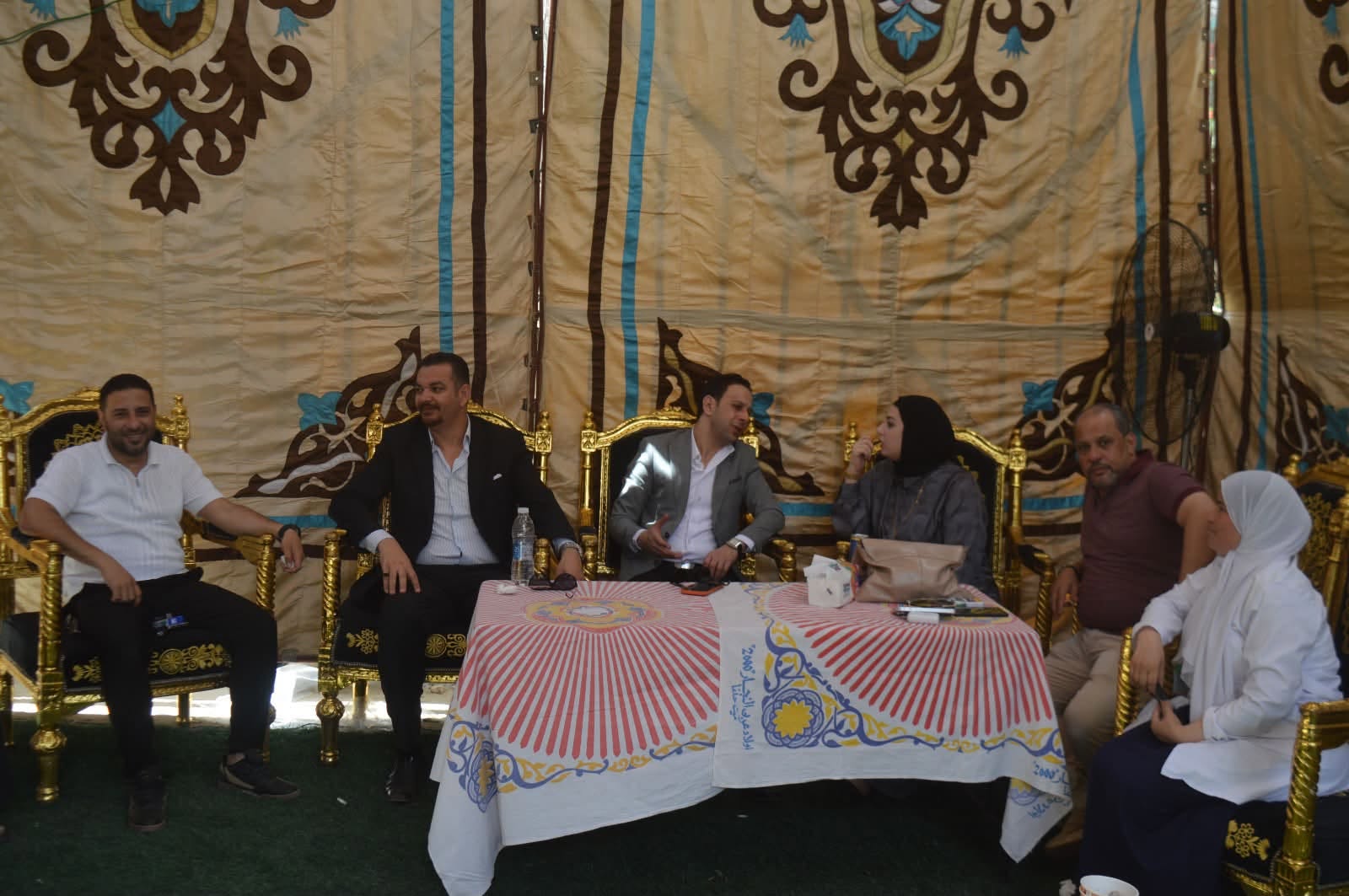 الجبهة الوطنية بمركز قليوب تشارك في القافلة الطبية بكوم أشفين (1)