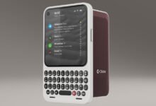 هاتف Clicks Communicator