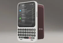 هاتف Clicks Communicator
