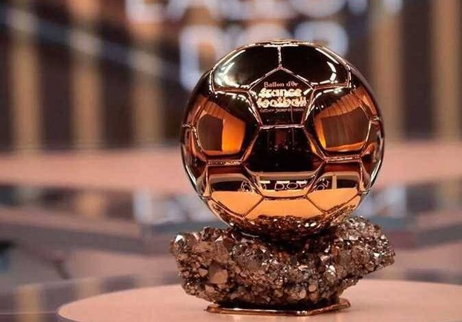 موعد تسليم الكرة الذهبية 2026